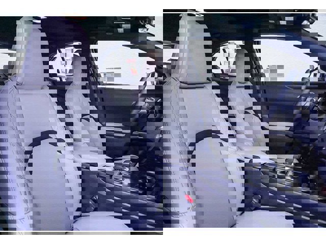 Thumbnail: 2025 Lexus UX - 26