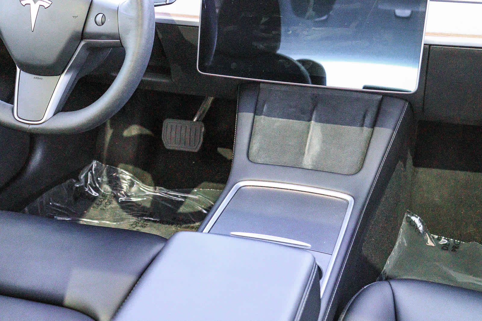 Thumbnail: 2021 Tesla Model 3 - 14