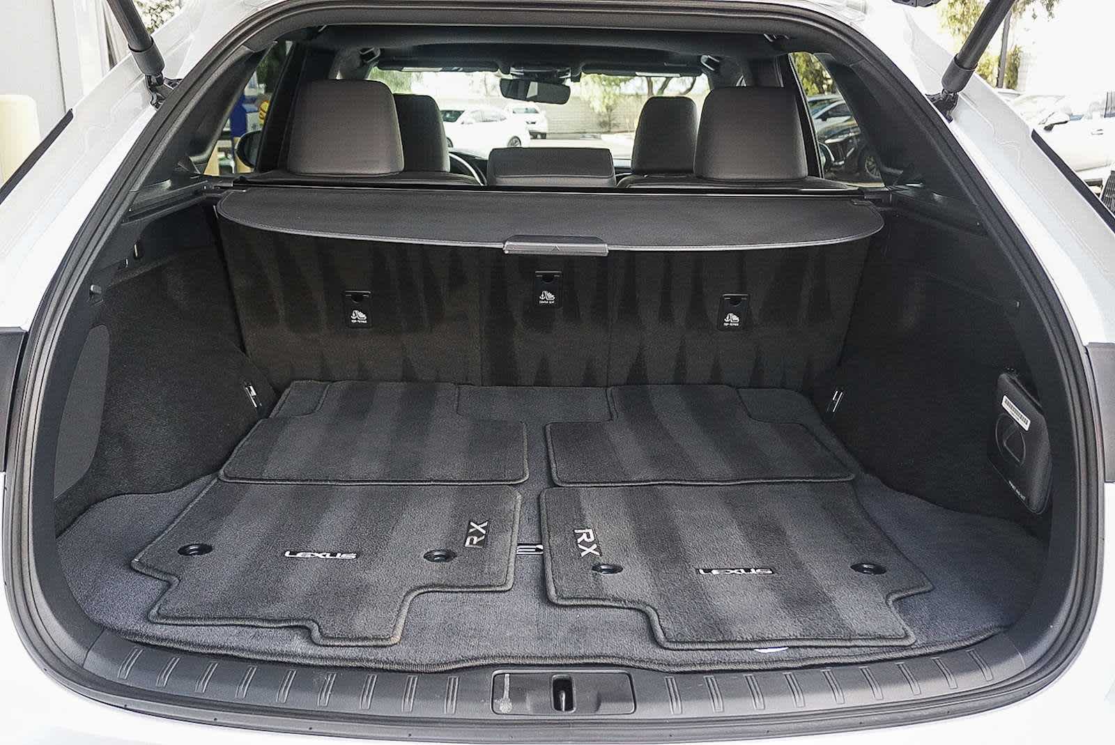 Thumbnail: 2024 Lexus RX - 26