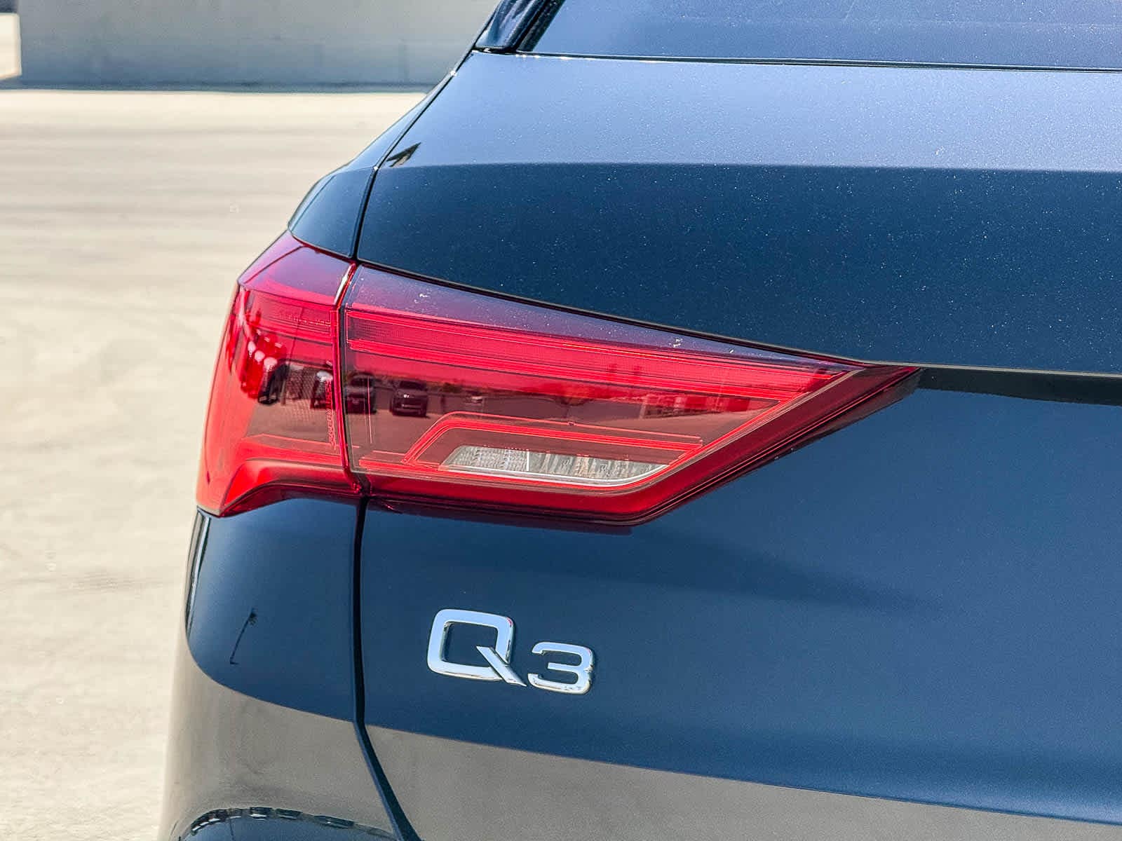 Thumbnail: 2022 Audi Q3 - 10