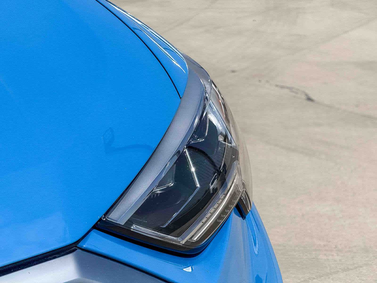 Thumbnail: 2023 Audi Q3 - 6