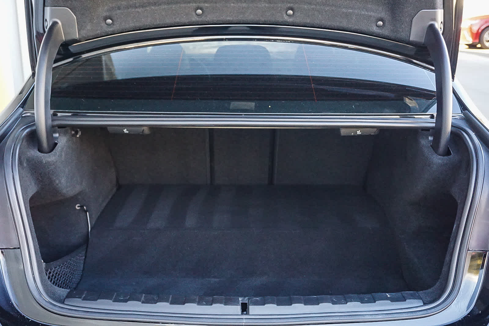 Thumbnail: 2023 BMW 3 Series - 27