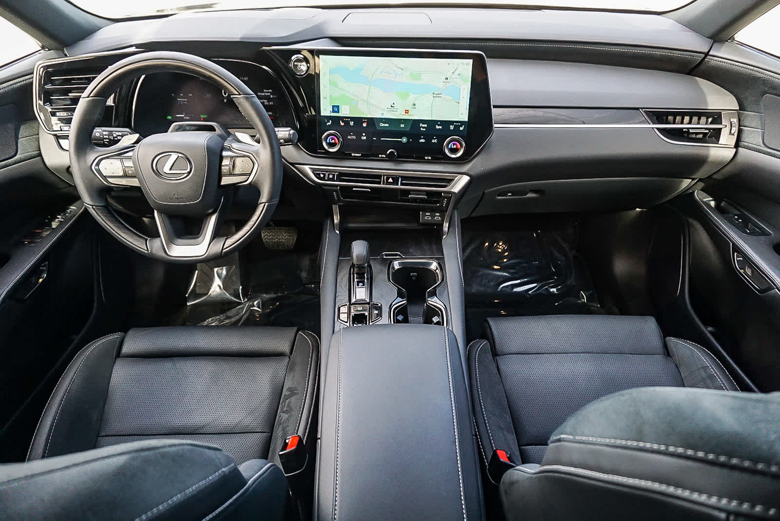 Thumbnail: 2025 Lexus RX - 13