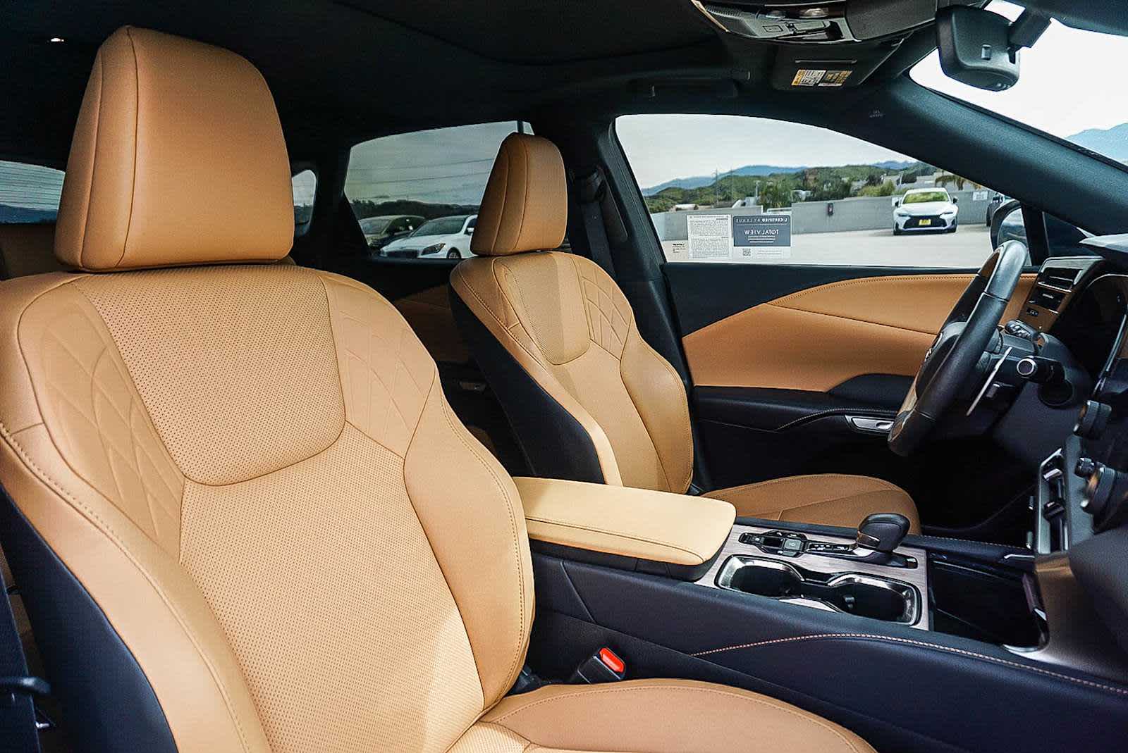 Thumbnail: 2025 Lexus RX - 22