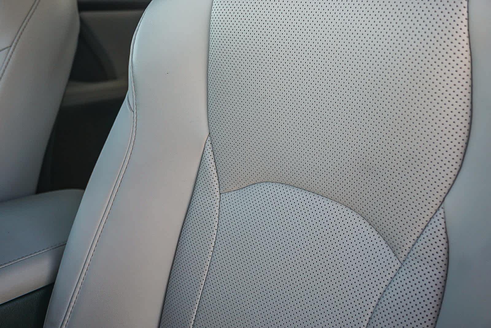 Thumbnail: 2022 Lexus RX - 26