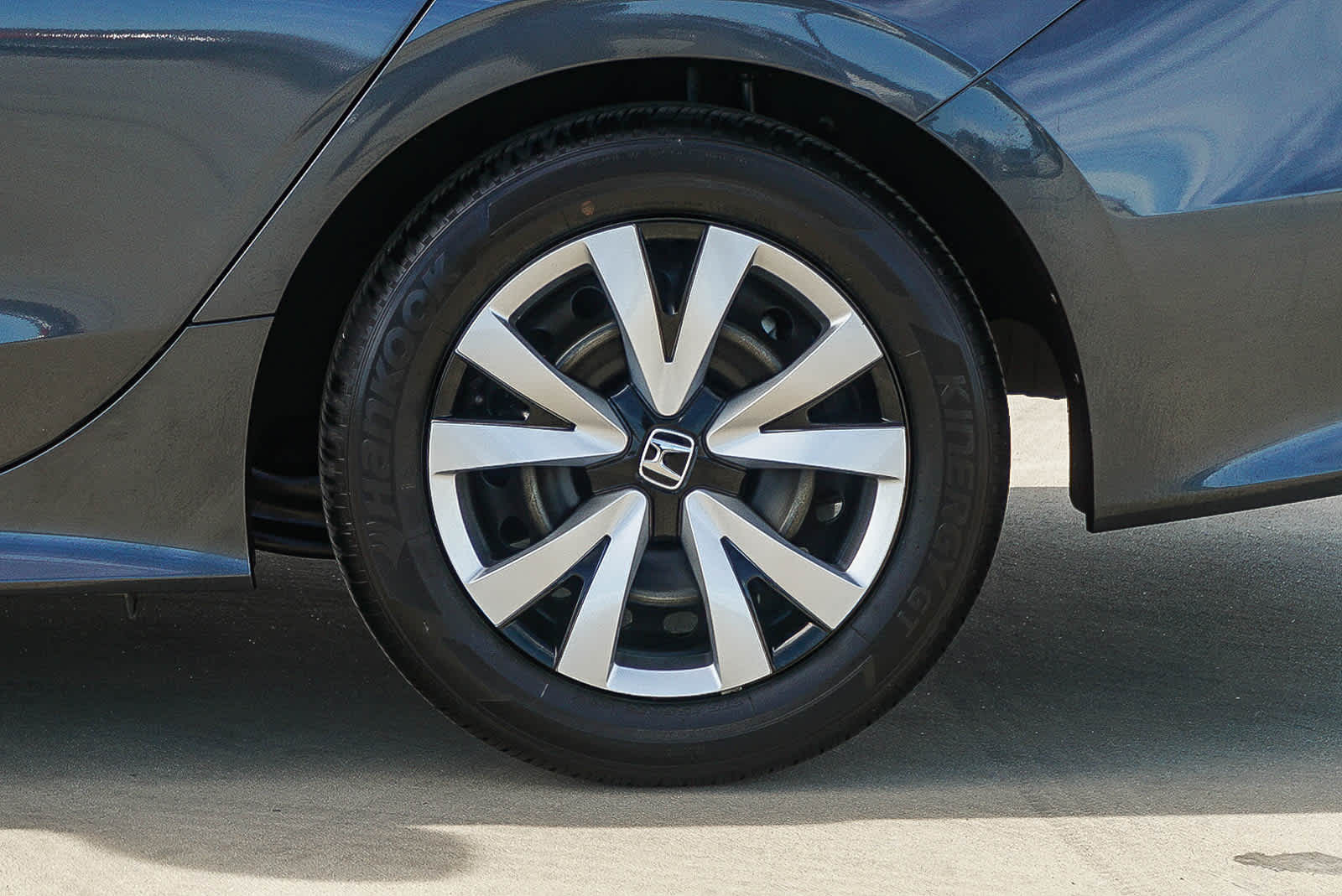 Thumbnail: 2023 Honda Civic - 10