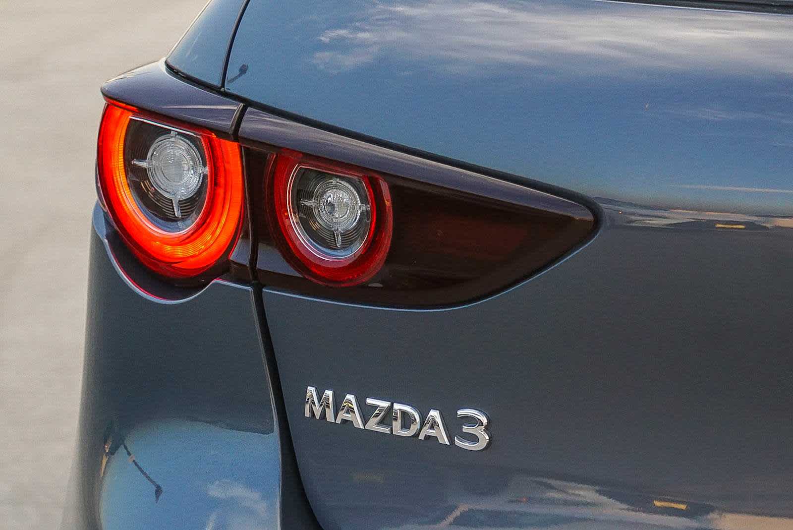 Thumbnail: 2022 Mazda Mazda3 - 12