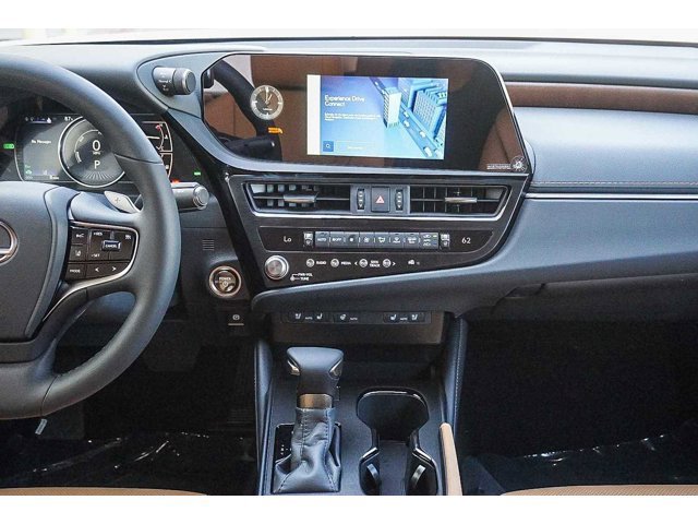 Thumbnail: 2025 Lexus ES - 15