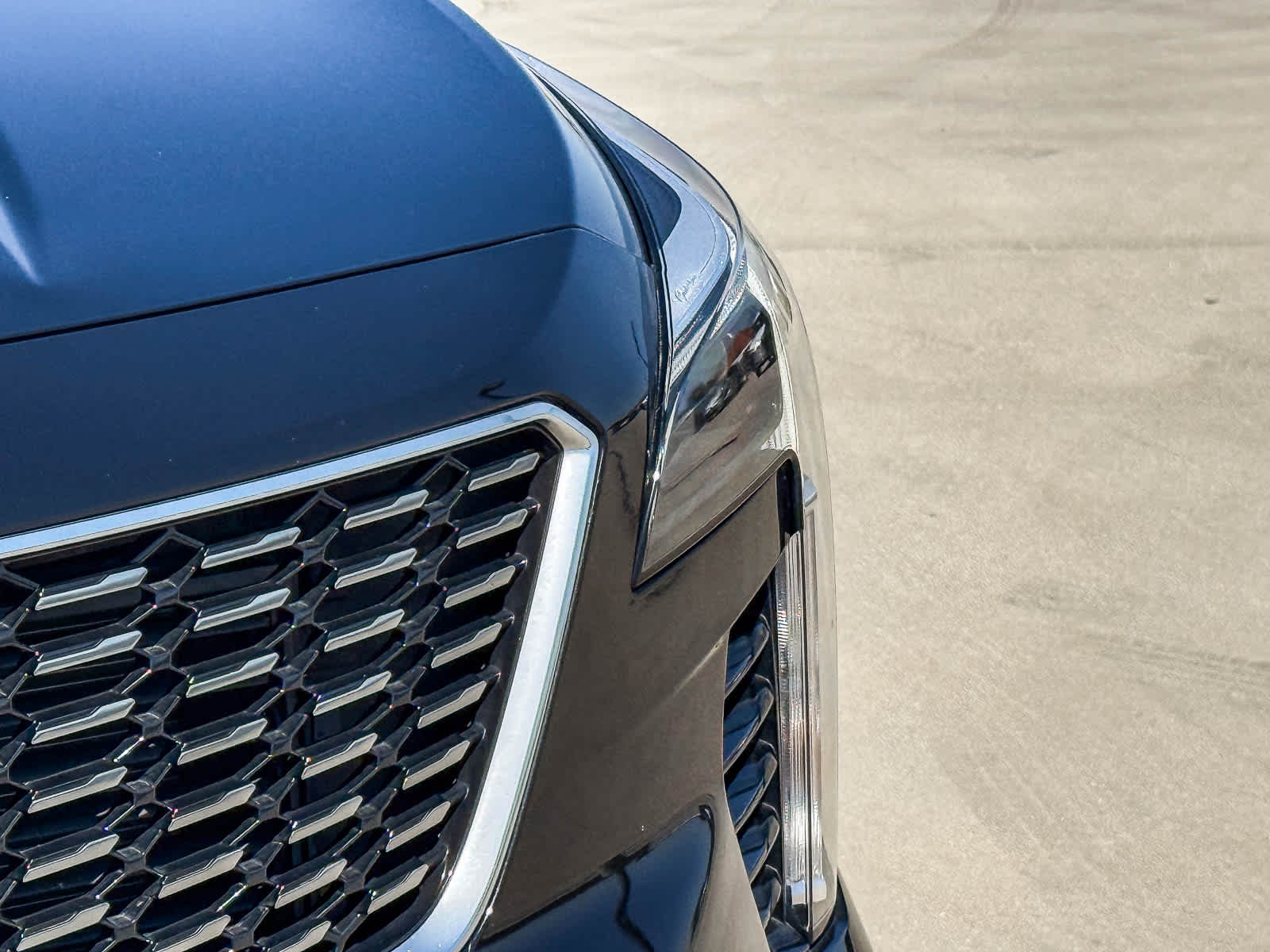 Thumbnail: 2020 Cadillac XT4 - 7