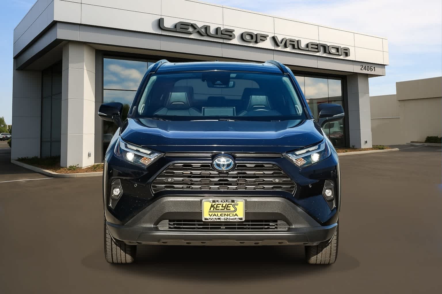 Thumbnail: 2022 Toyota RAV4 - 6