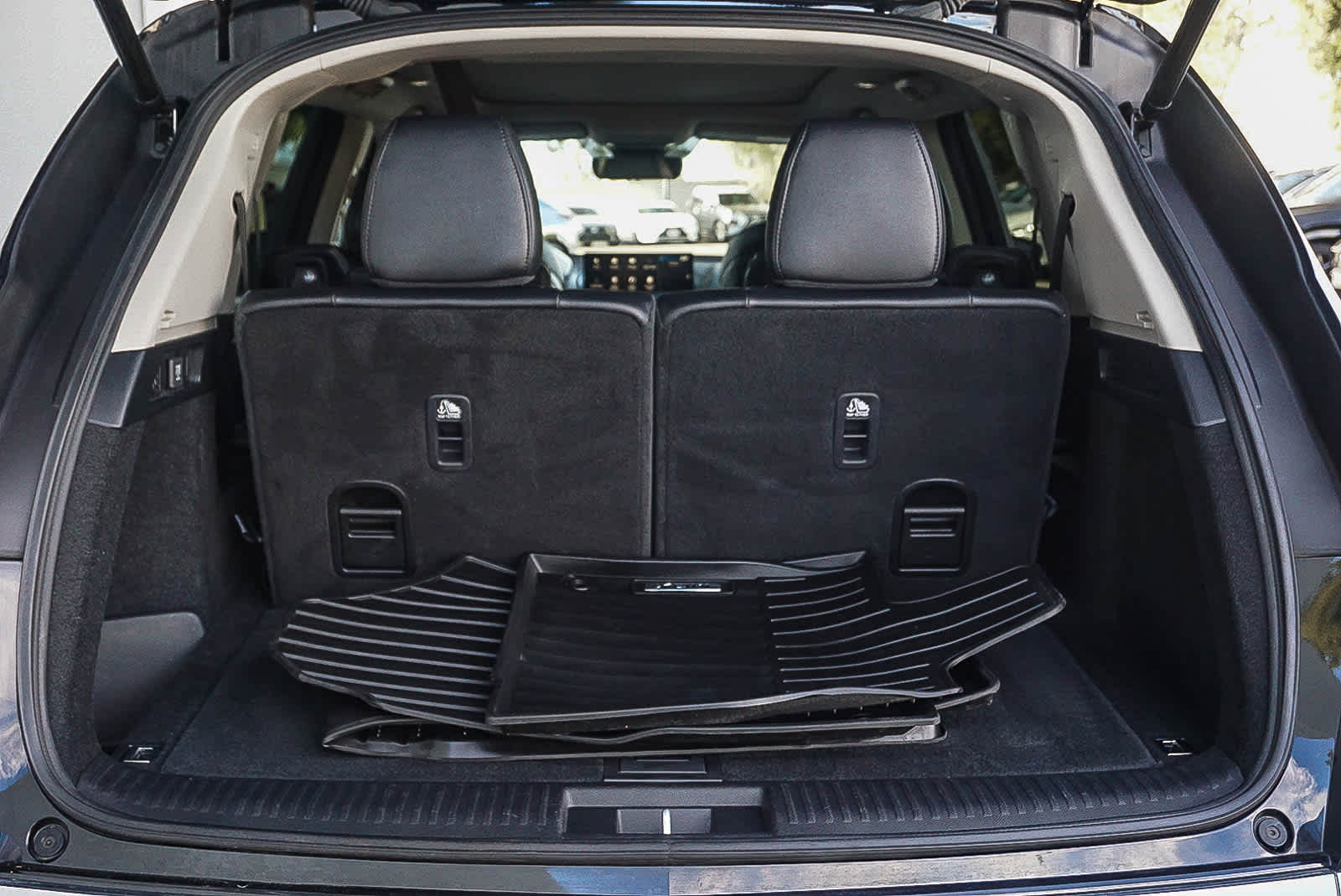 Thumbnail: 2023 Acura MDX - 27