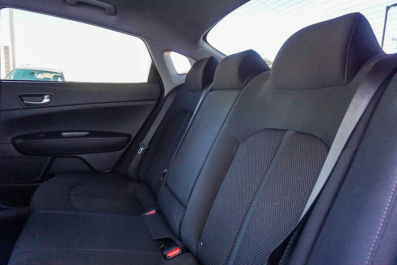 Thumbnail: 2020 Kia Optima - 18