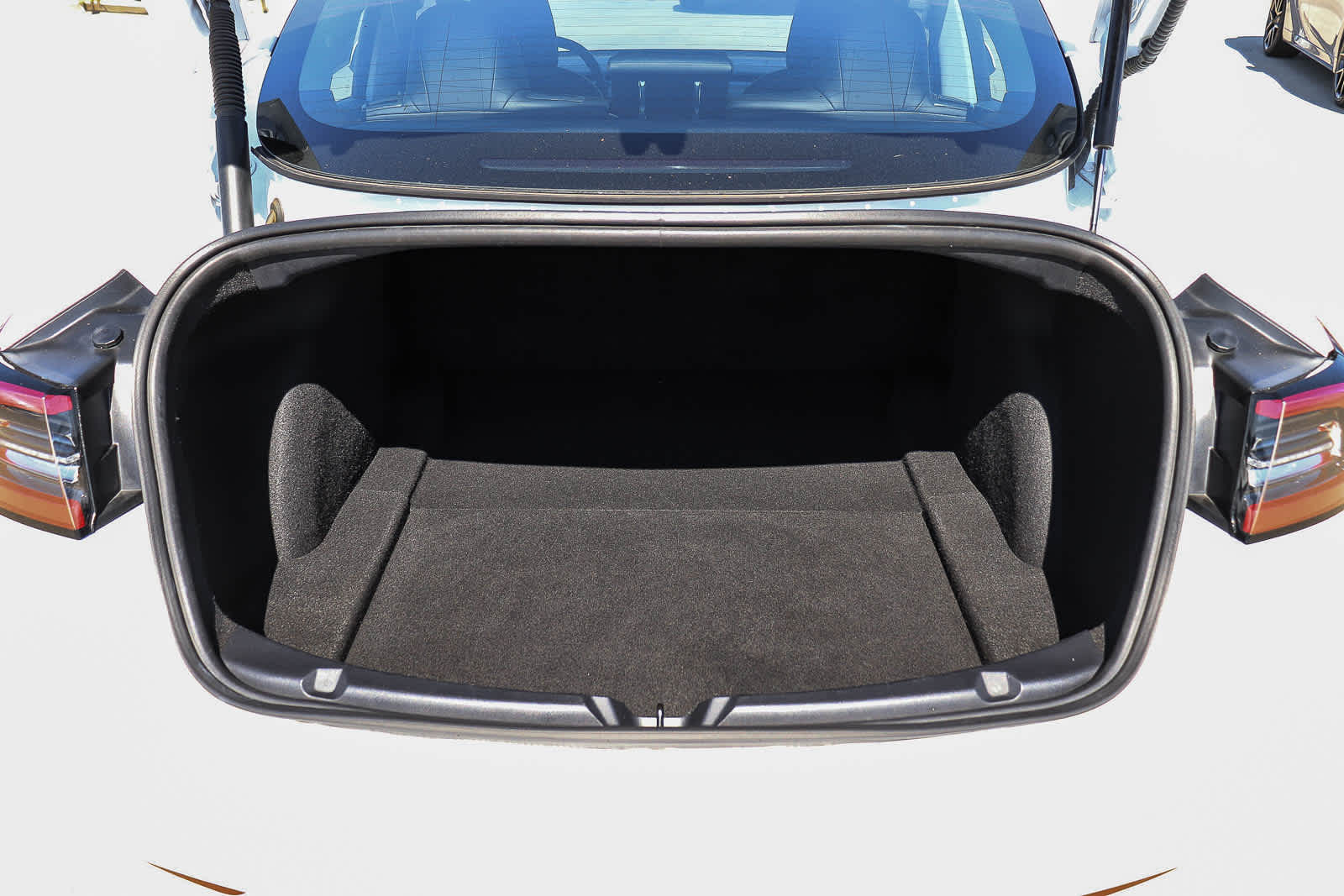 Thumbnail: 2021 Tesla Model 3 - 27