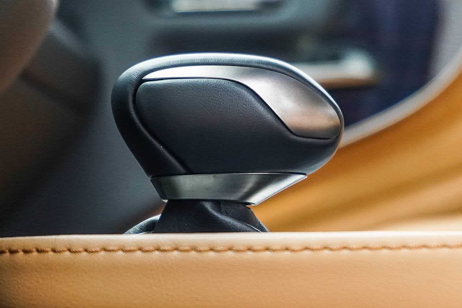 Thumbnail: 2025 Lexus LS - 20