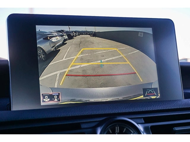 Thumbnail: 2025 Lexus IS - 24