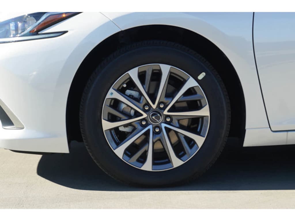 New 2025 Lexus ES 350 4-DOOR SEDAN