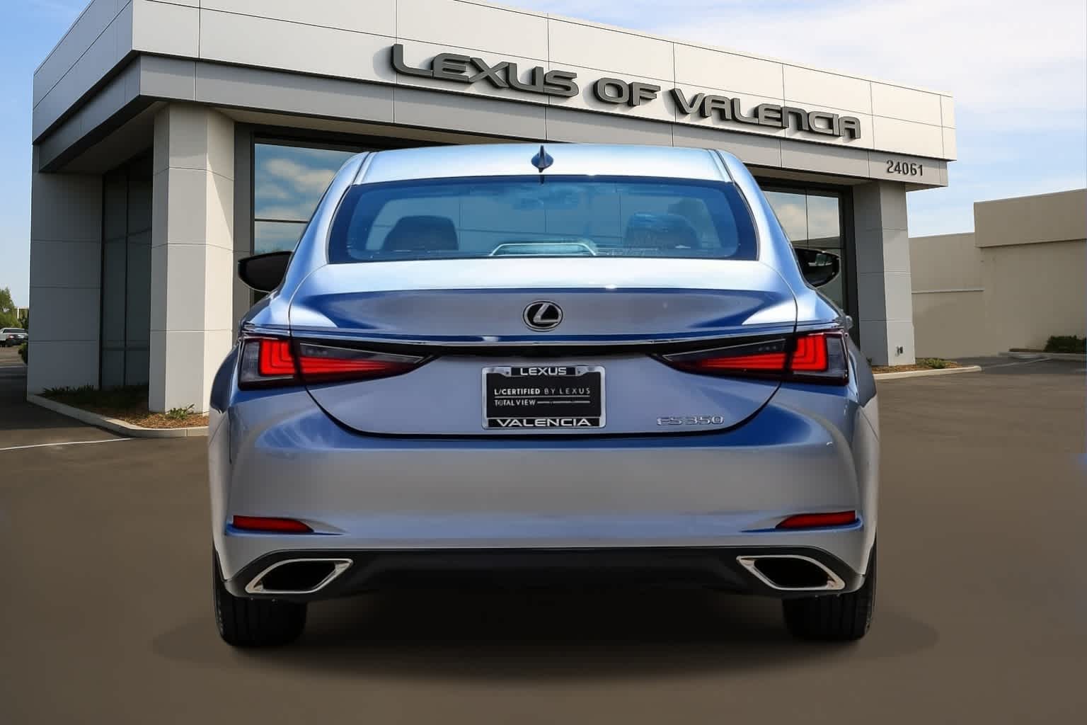 Thumbnail: 2025 Lexus ES - 2