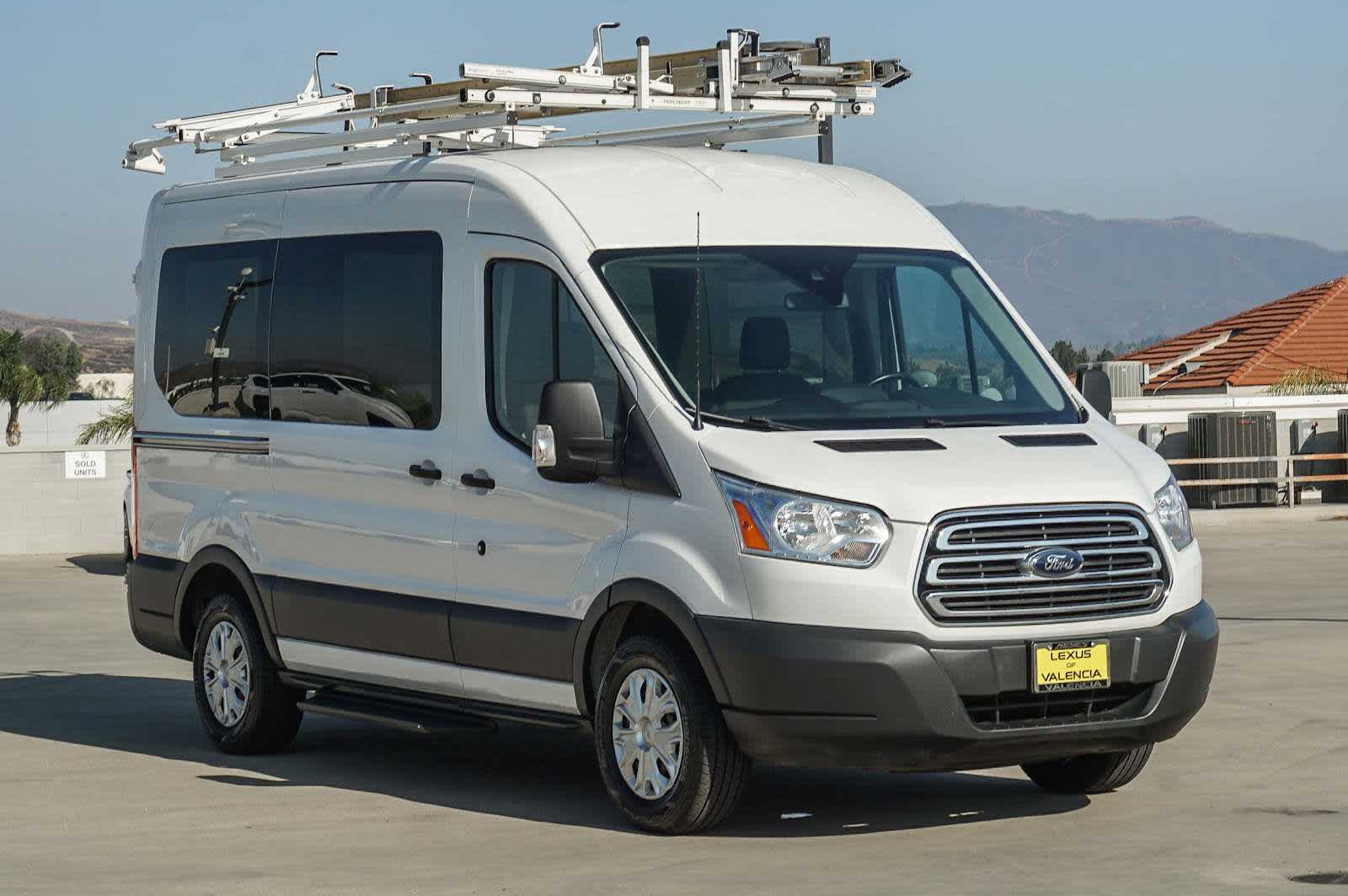 Thumbnail: 2018 Ford Transit Series - 6