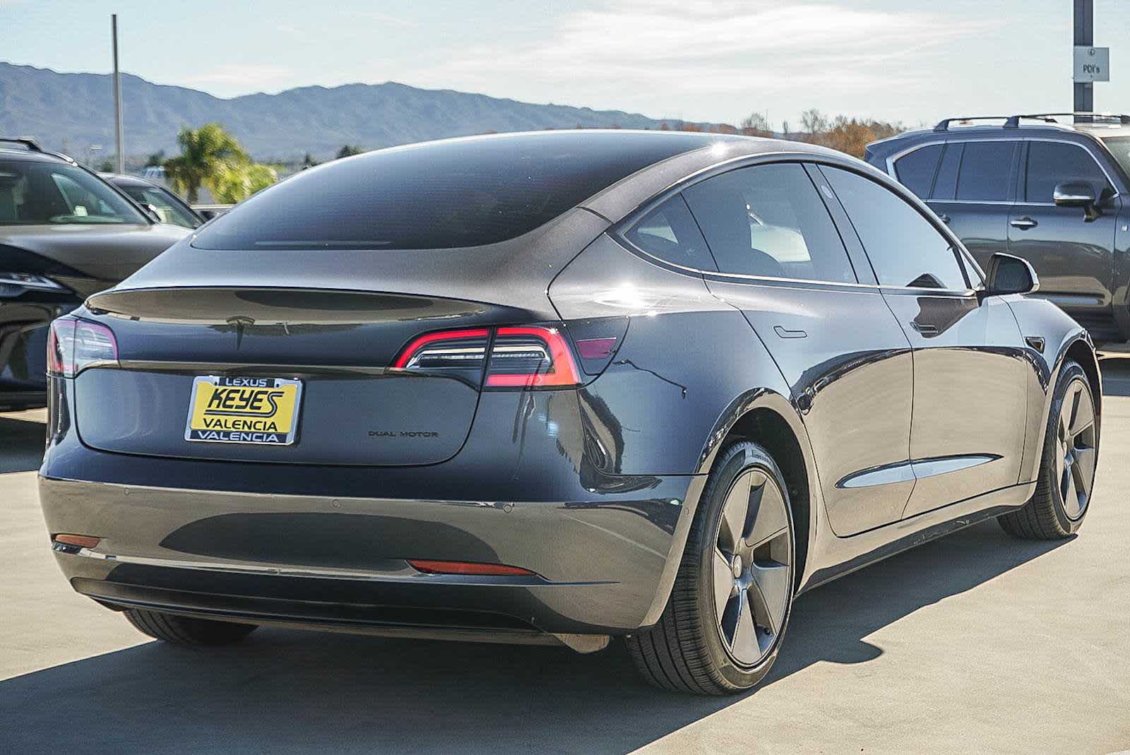 Thumbnail: 2022 Tesla Model 3 - 4