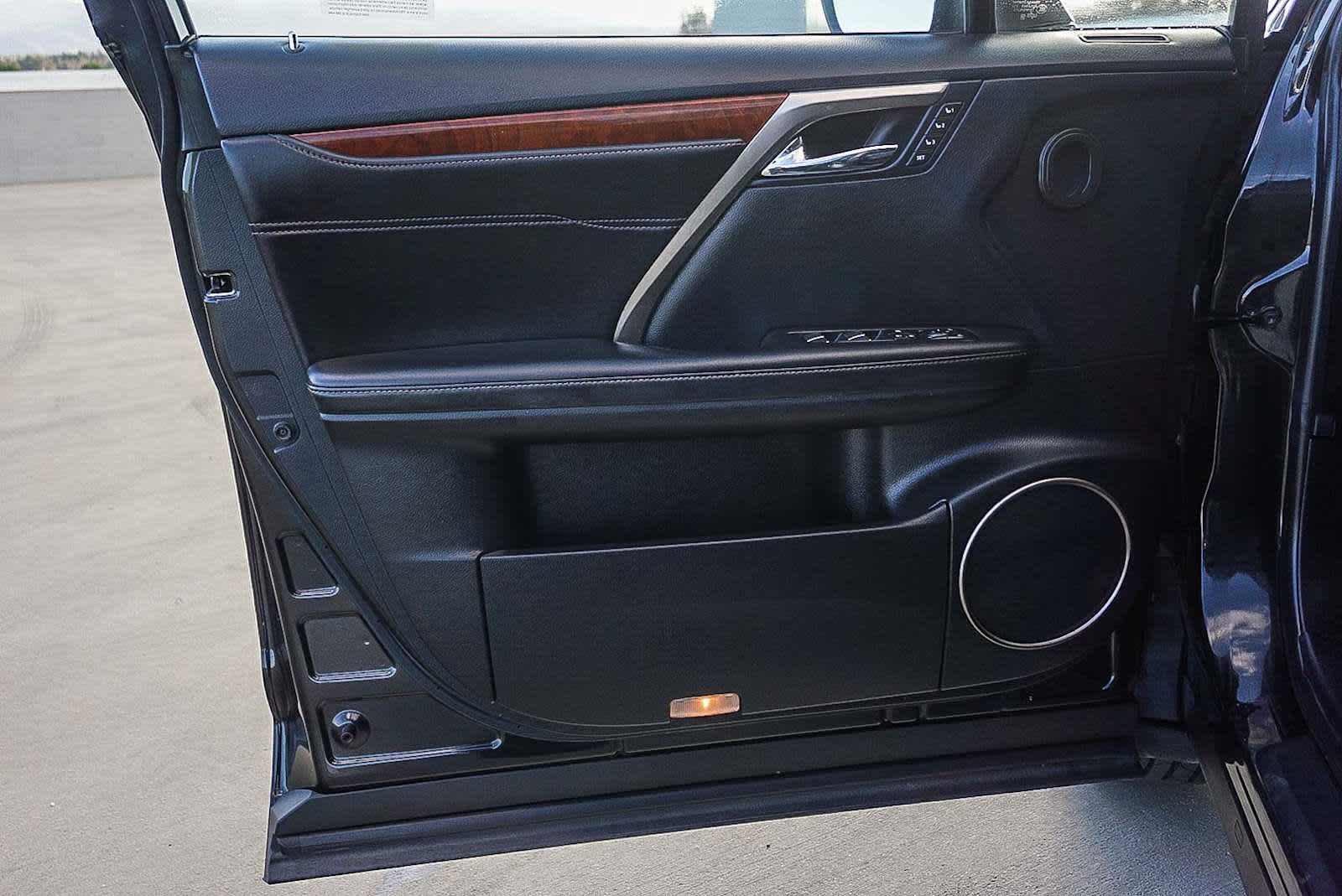 Thumbnail: 2018 Lexus RX - 22