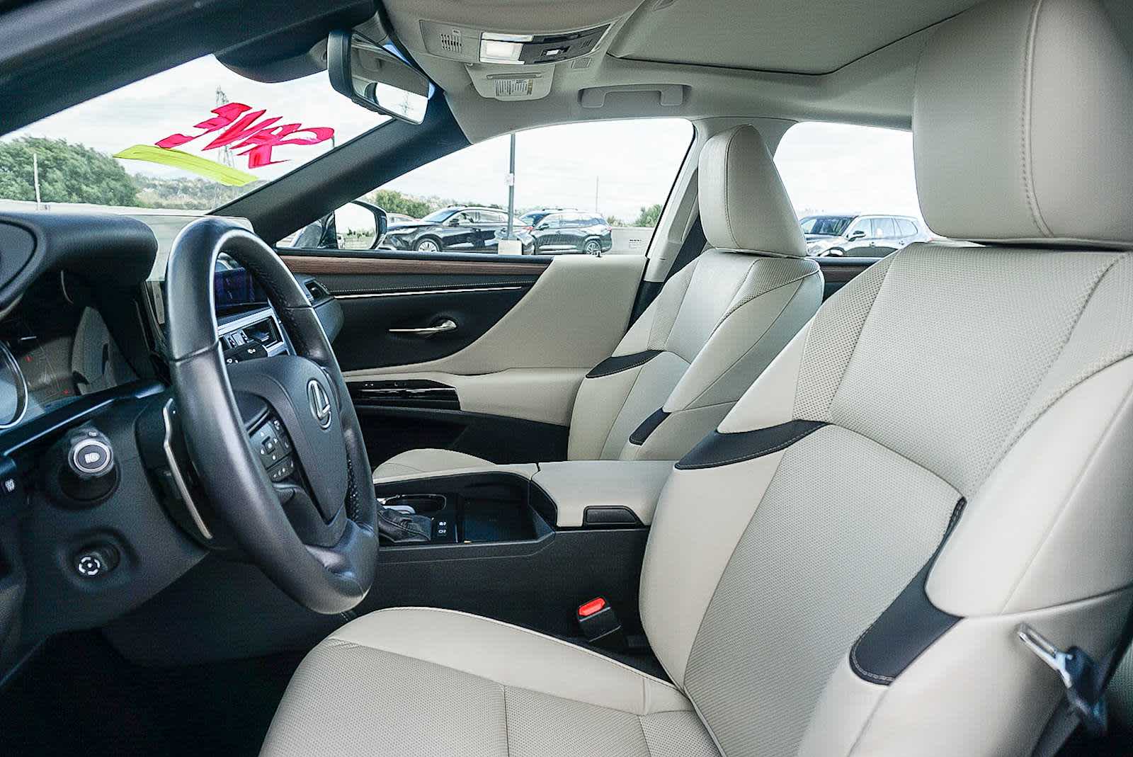 Thumbnail: 2025 Lexus ES - 18