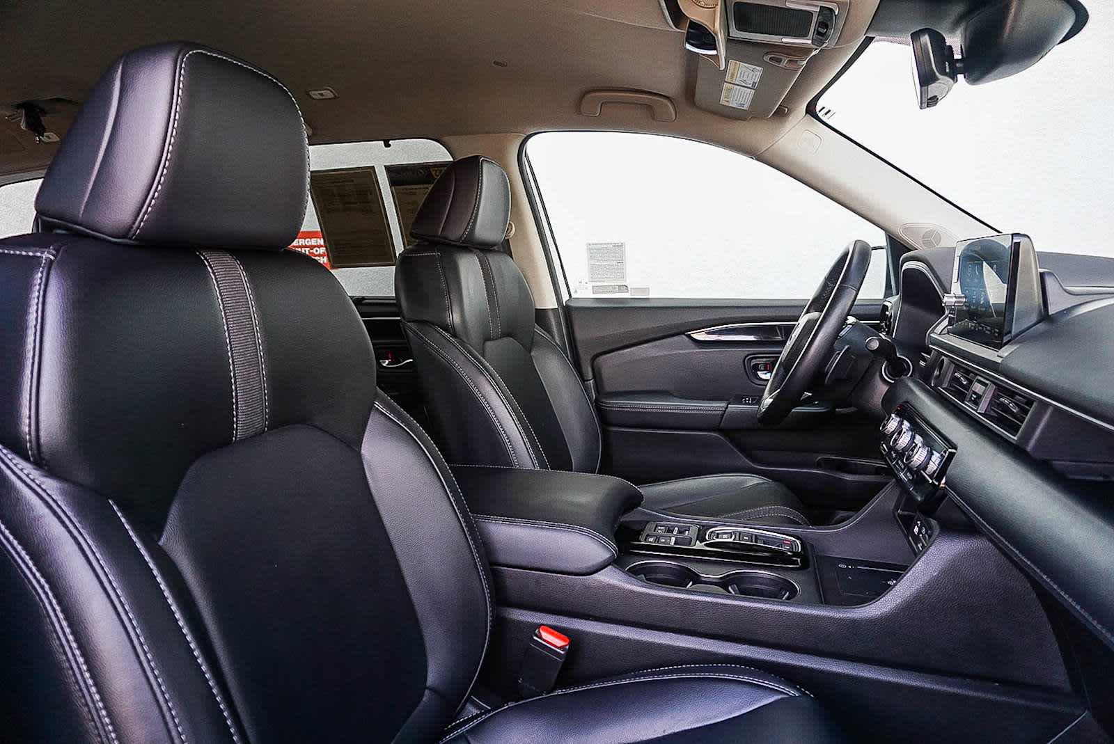 Thumbnail: 2025 Honda Pilot - 15