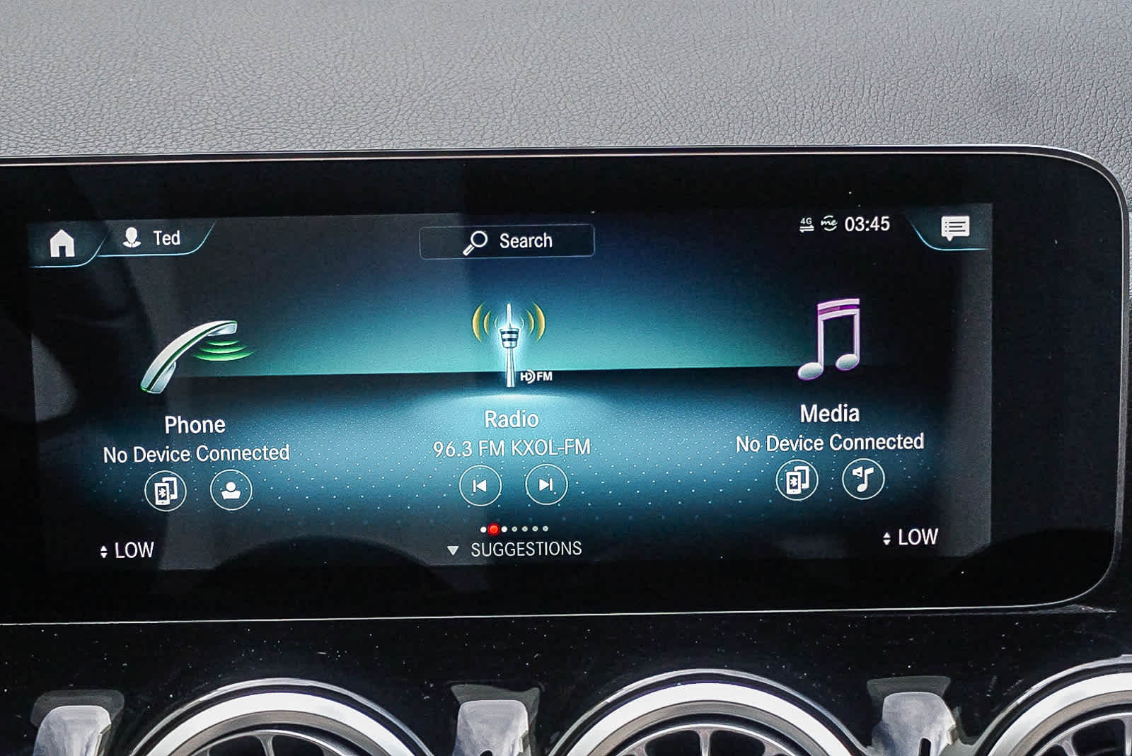 Thumbnail: 2022 Mercedes-Benz GLA - 17