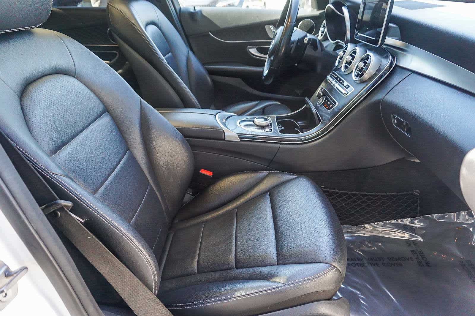Thumbnail: 2017 Mercedes-Benz C-Class - 36