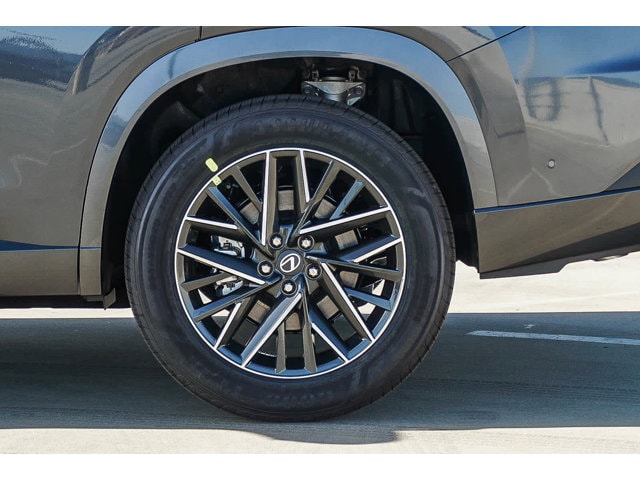 Thumbnail: 2026 Lexus TX - 10