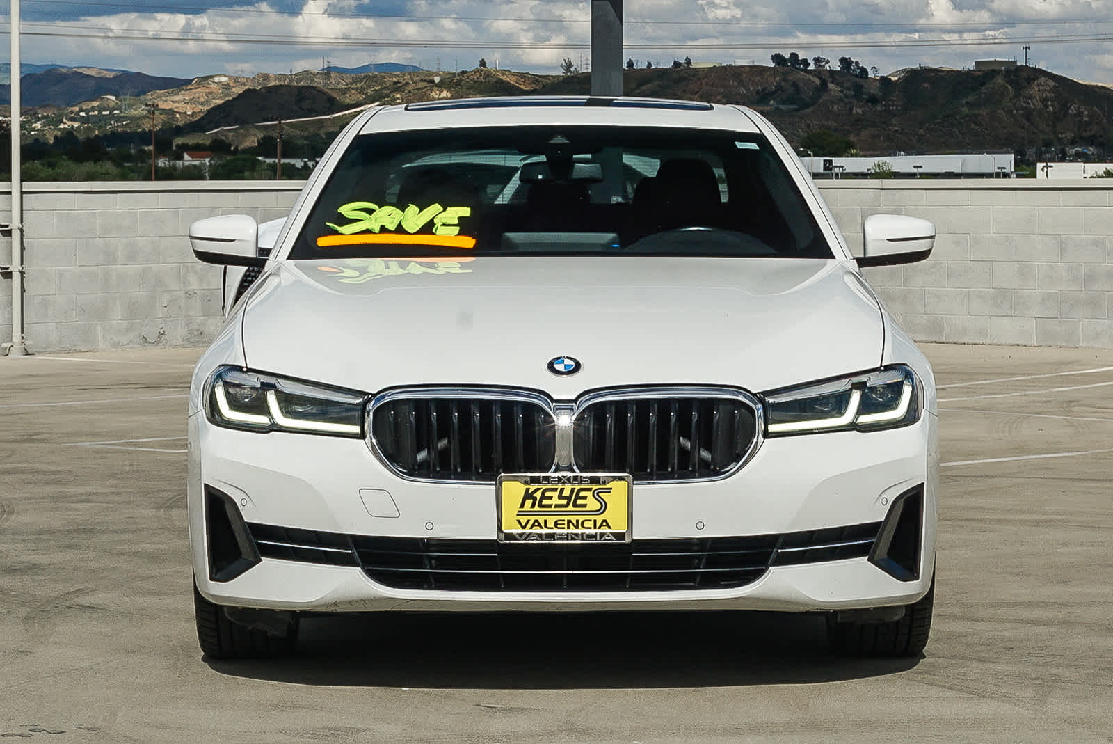 2021 BMW 530i photo 3