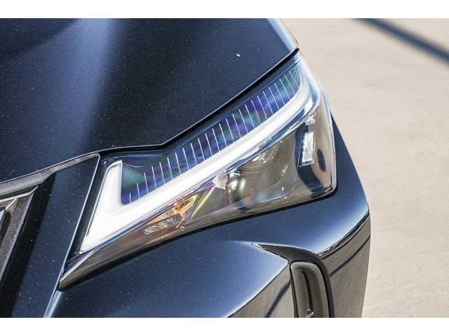 Thumbnail: 2025 Lexus UX - 13
