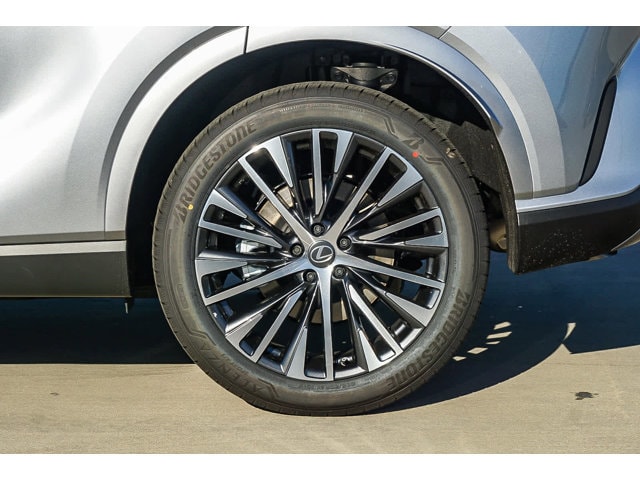 Thumbnail: 2026 Lexus RX - 16