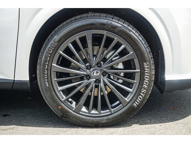 Thumbnail: 2025 Lexus RX - 9