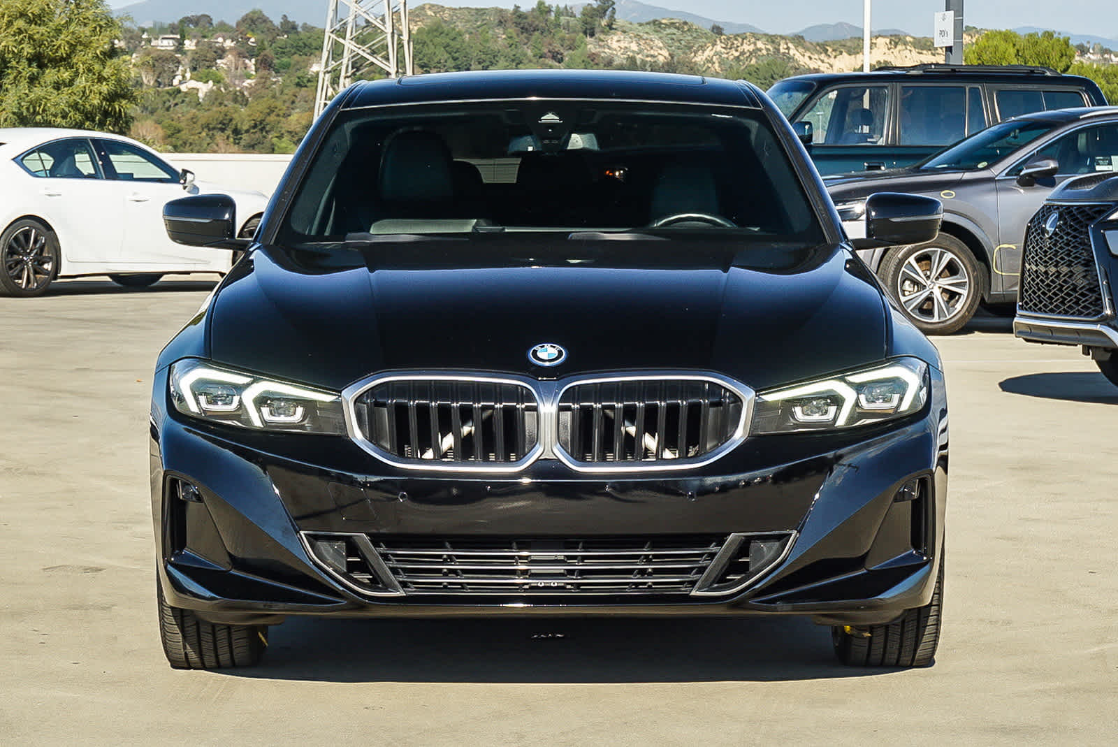 Thumbnail: 2023 BMW 3 Series - 6