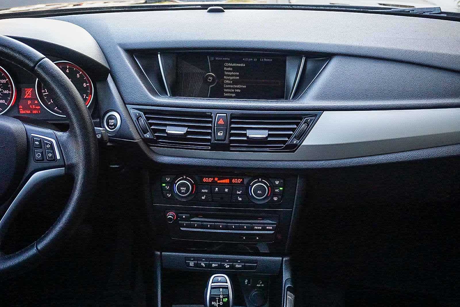 Thumbnail: 2015 BMW X1 - 13