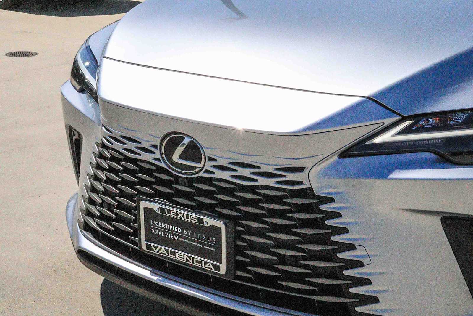 Thumbnail: 2025 Lexus RX - 7