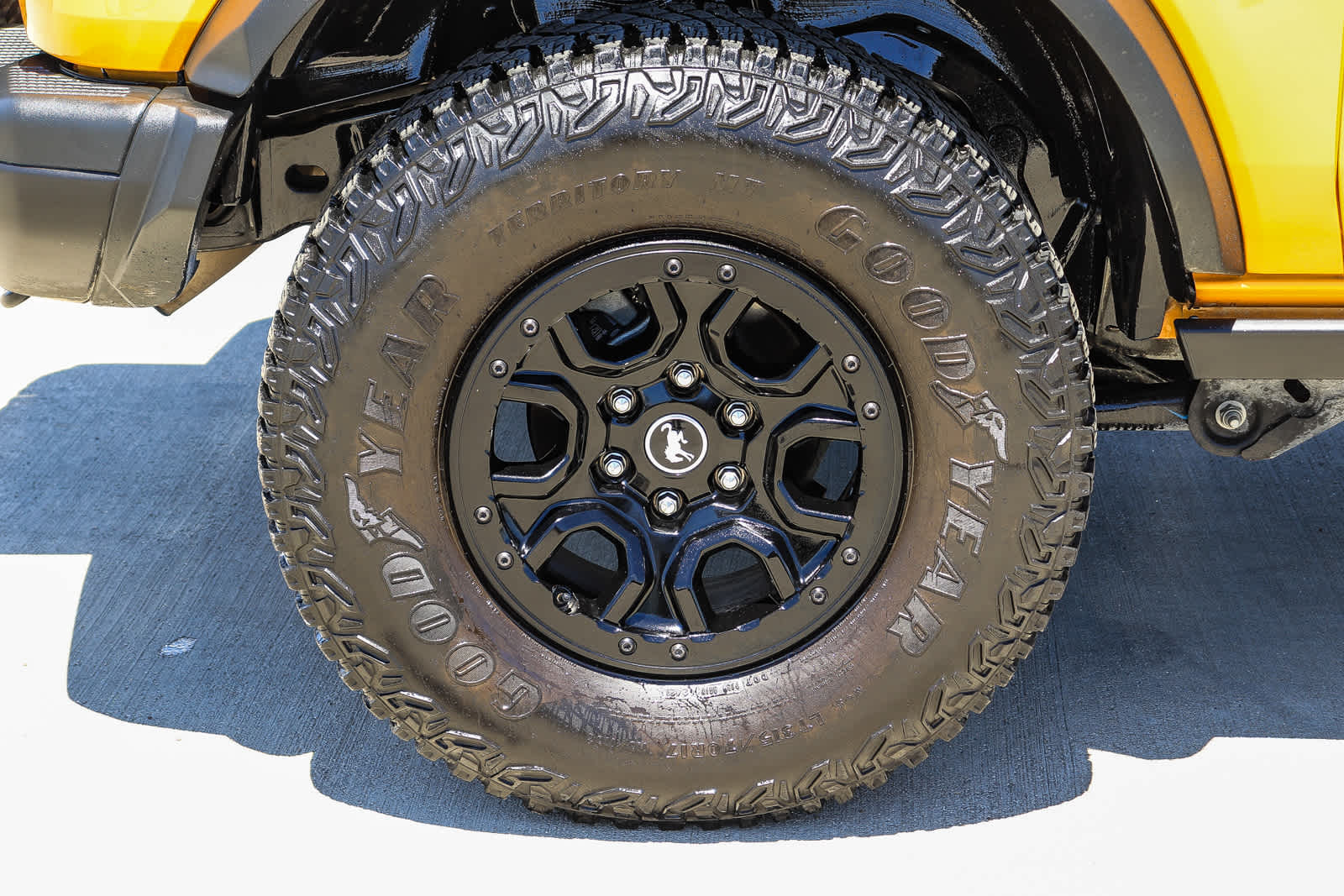Thumbnail: 2021 Ford Bronco - 9