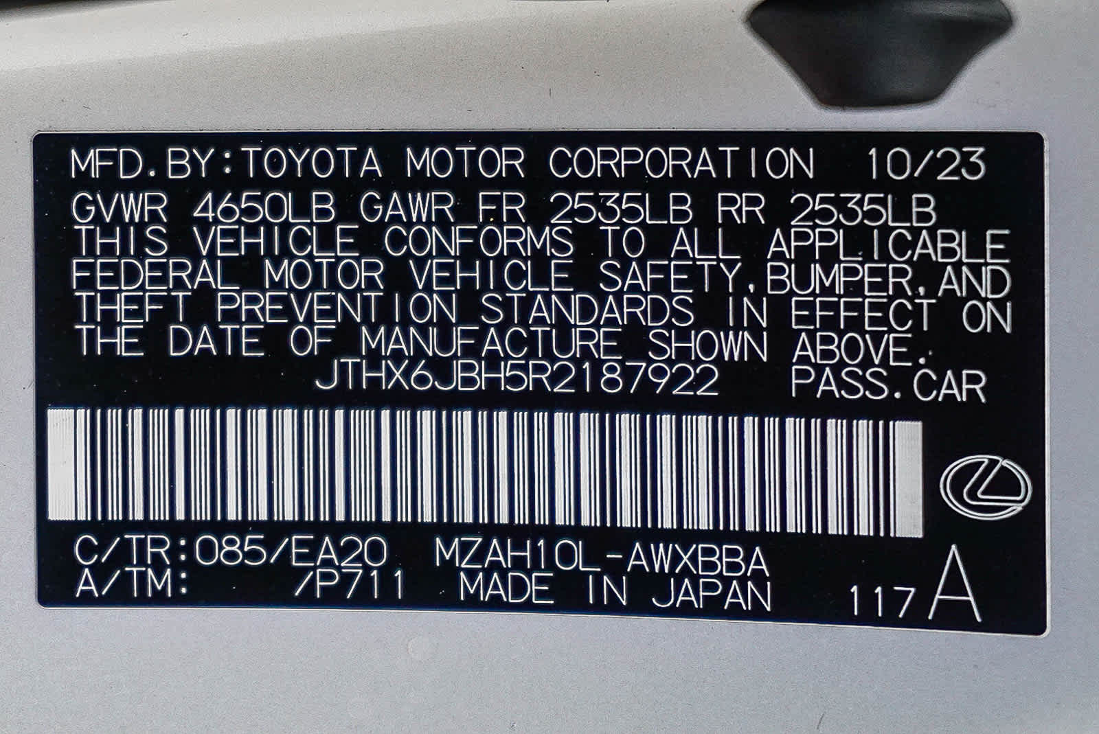 Thumbnail: 2024 Lexus UX - 29