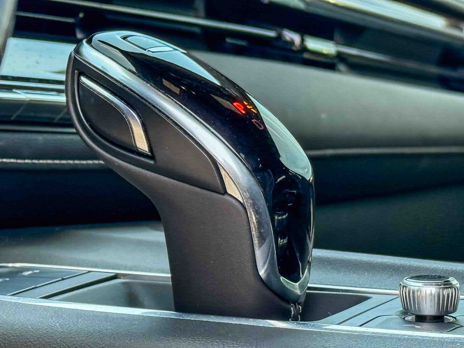 Thumbnail: 2022 Cadillac Escalade - 22
