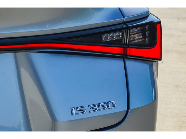 Thumbnail: 2025 Lexus IS - 11