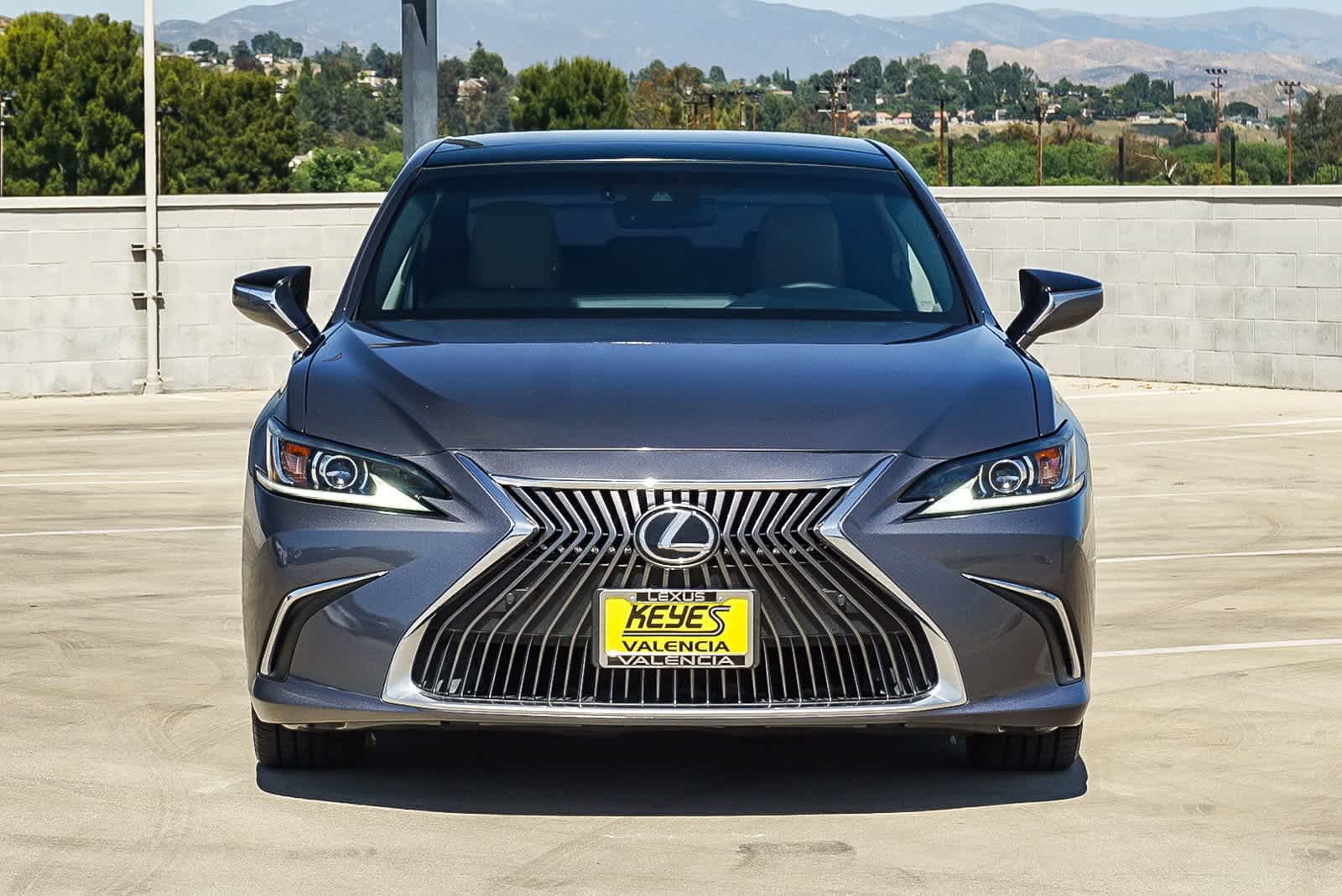 Thumbnail: 2019 Lexus ES - 9