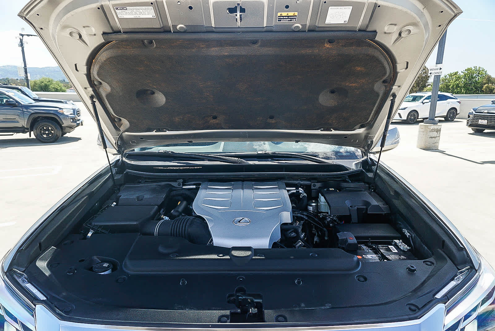 Thumbnail: 2022 Lexus GX - 28