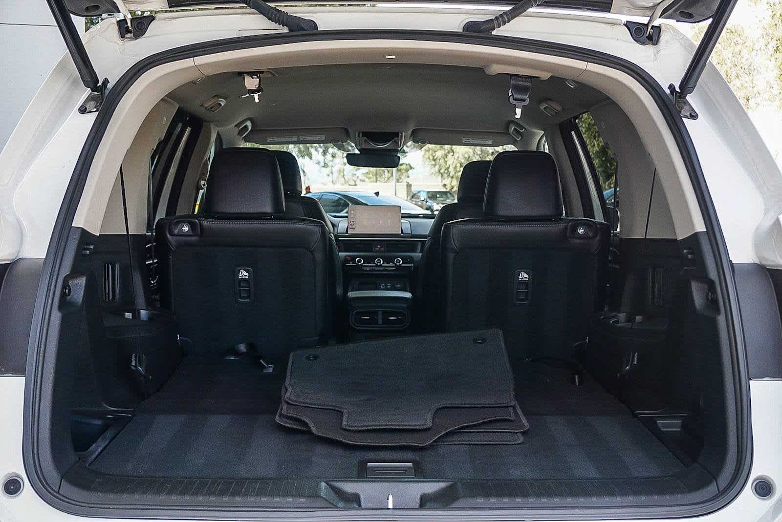 Thumbnail: 2025 Honda Pilot - 25