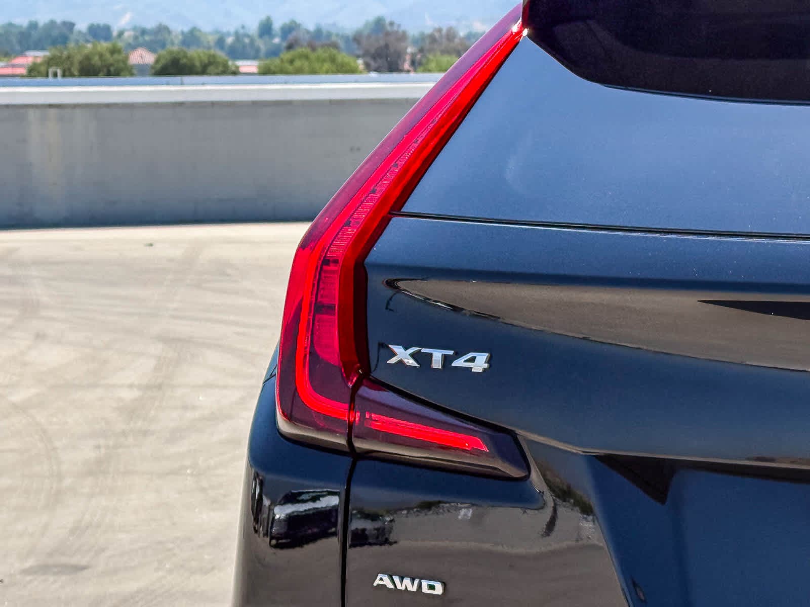 Thumbnail: 2020 Cadillac XT4 - 11