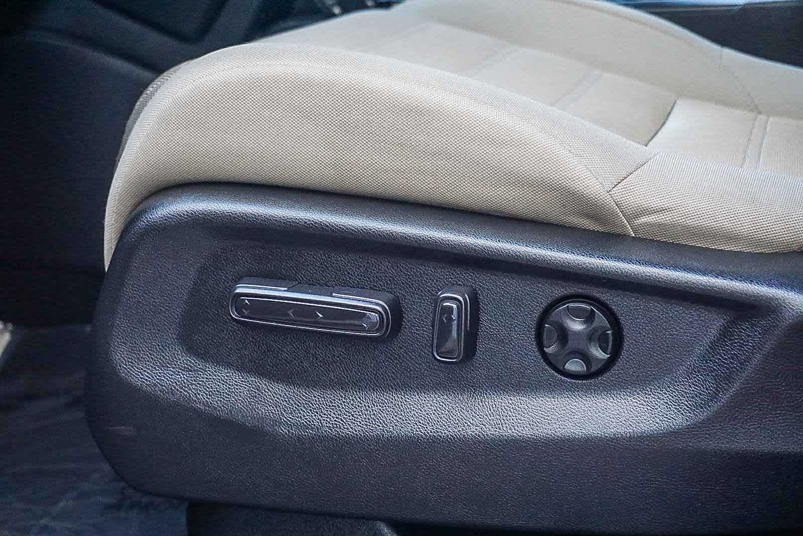 Thumbnail: 2022 Honda CR-V - 21