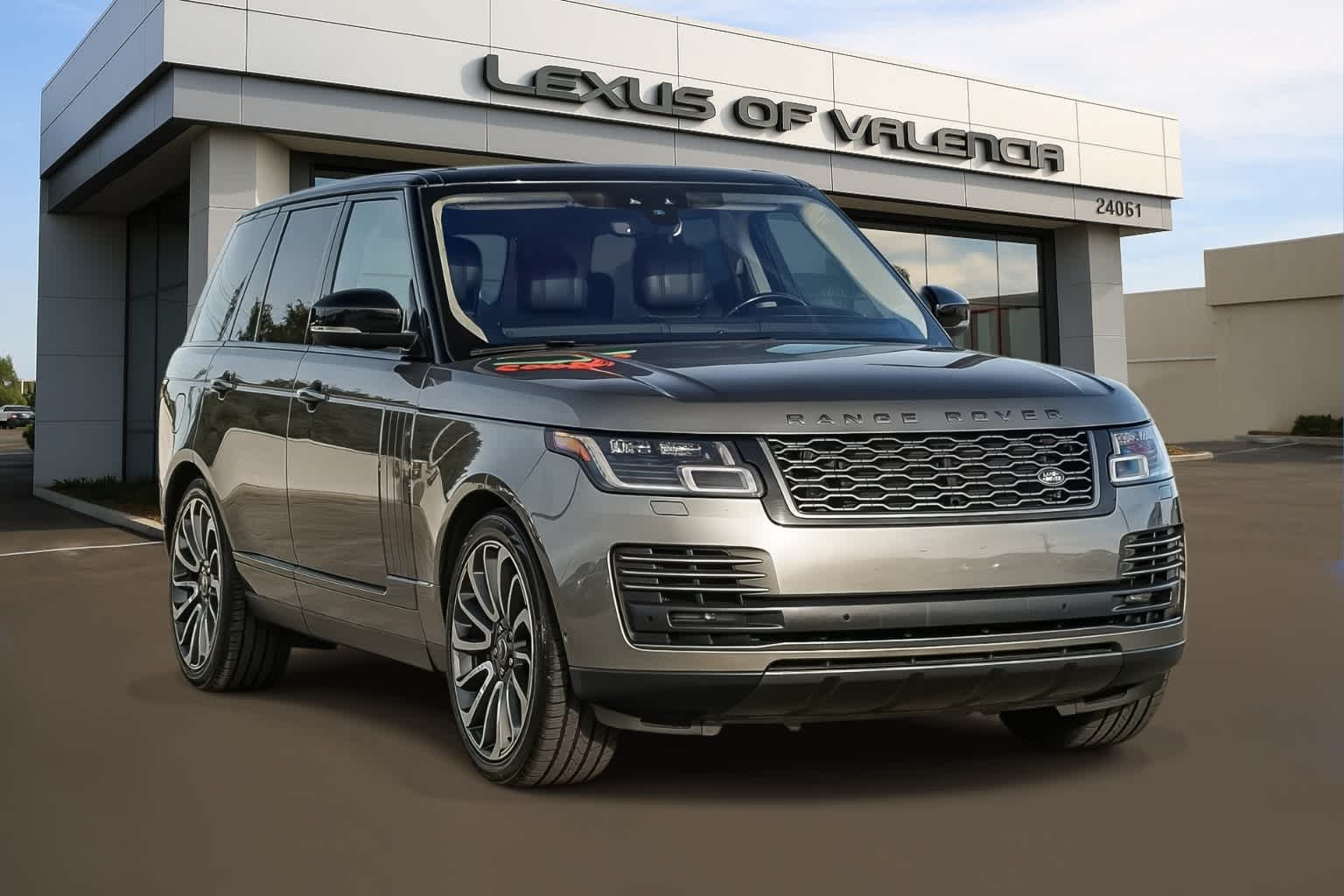 Thumbnail: 2022 Land Rover Range Rover - 3