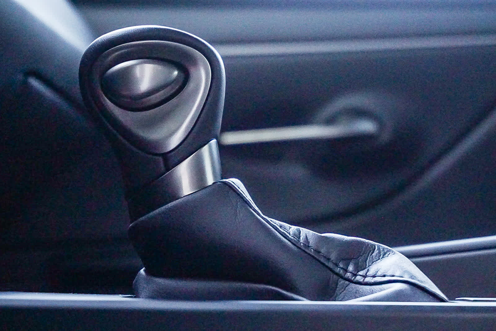 Thumbnail: 2025 Lexus ES - 21