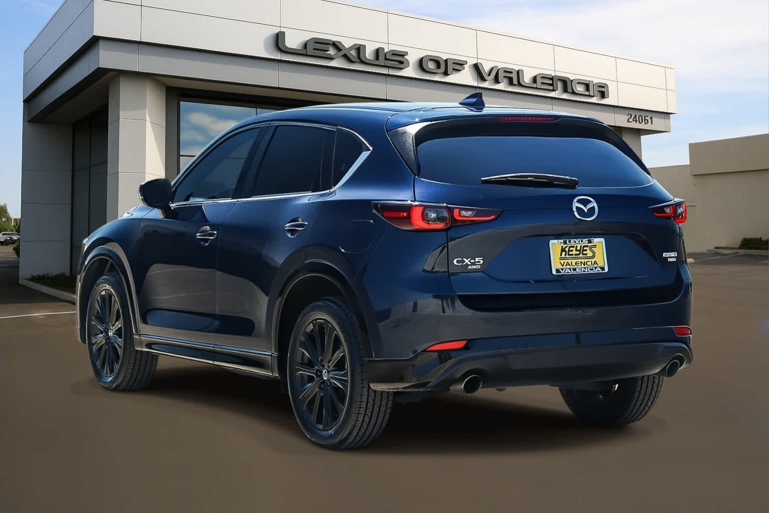 Thumbnail: 2023 Mazda CX-5 - 3
