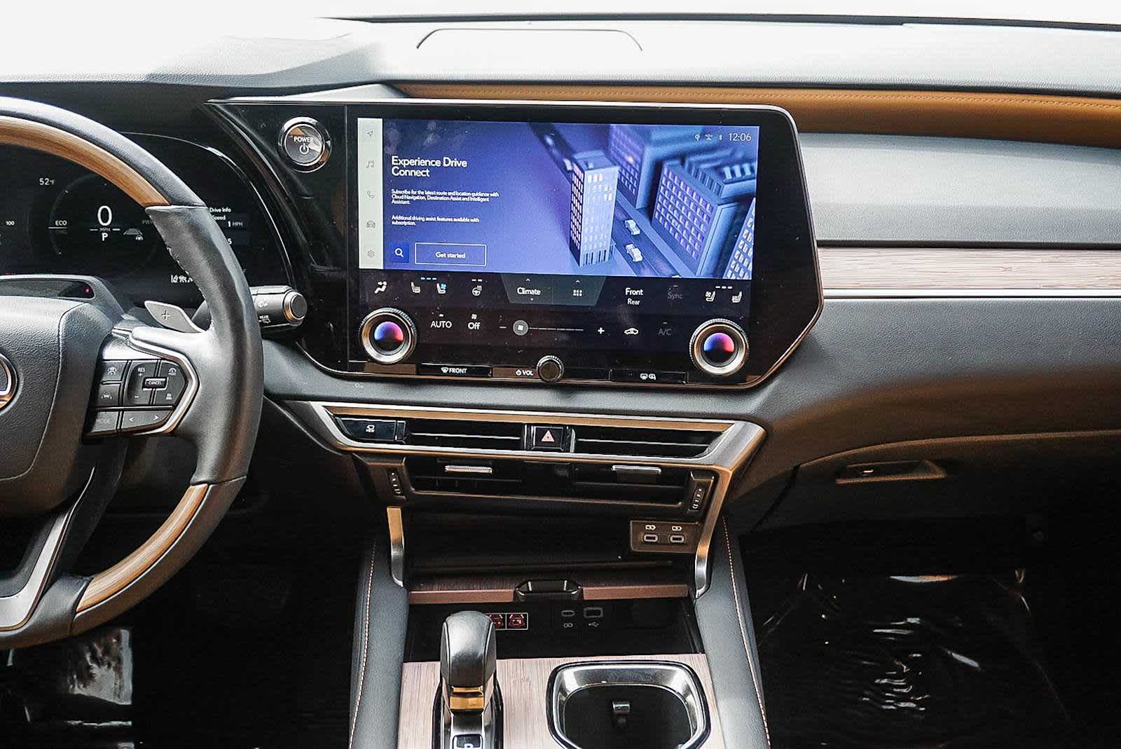 Thumbnail: 2025 Lexus RX - 18