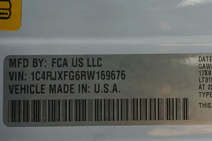 Thumbnail: 2024 Jeep Wrangler - 27